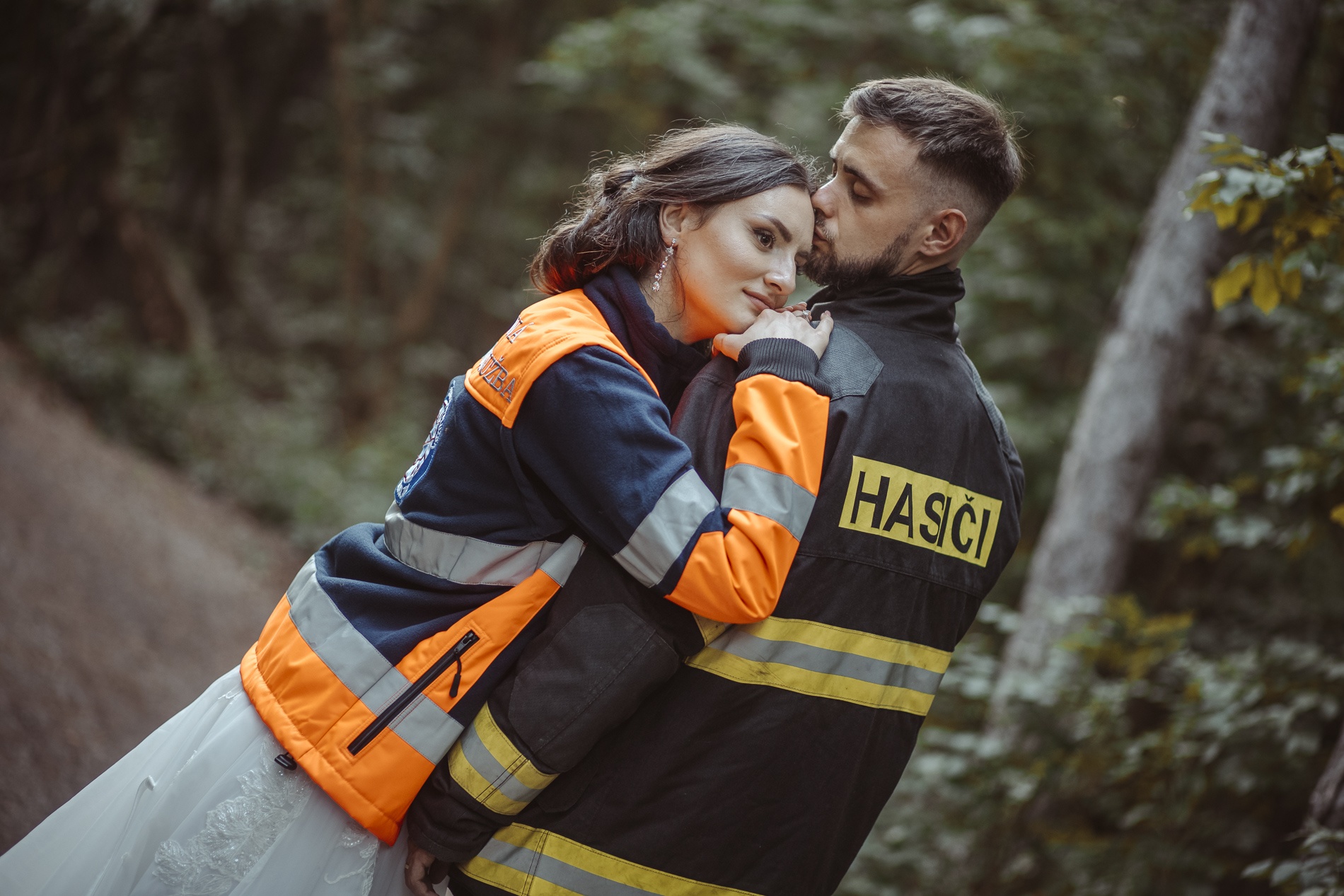 Lacný svadobný kameraman a fotograf - Bytča -Žilina